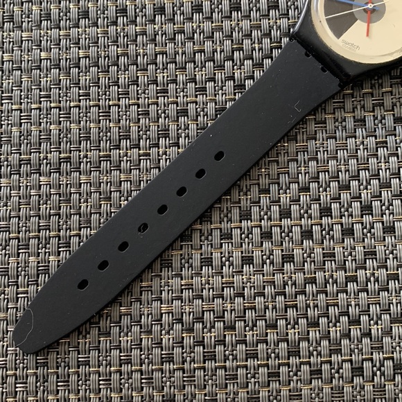 Swatch Watch - GB107 - MEZZA LUNA - Picture 4 of 9